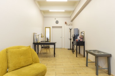 Бежевый кабинет №17