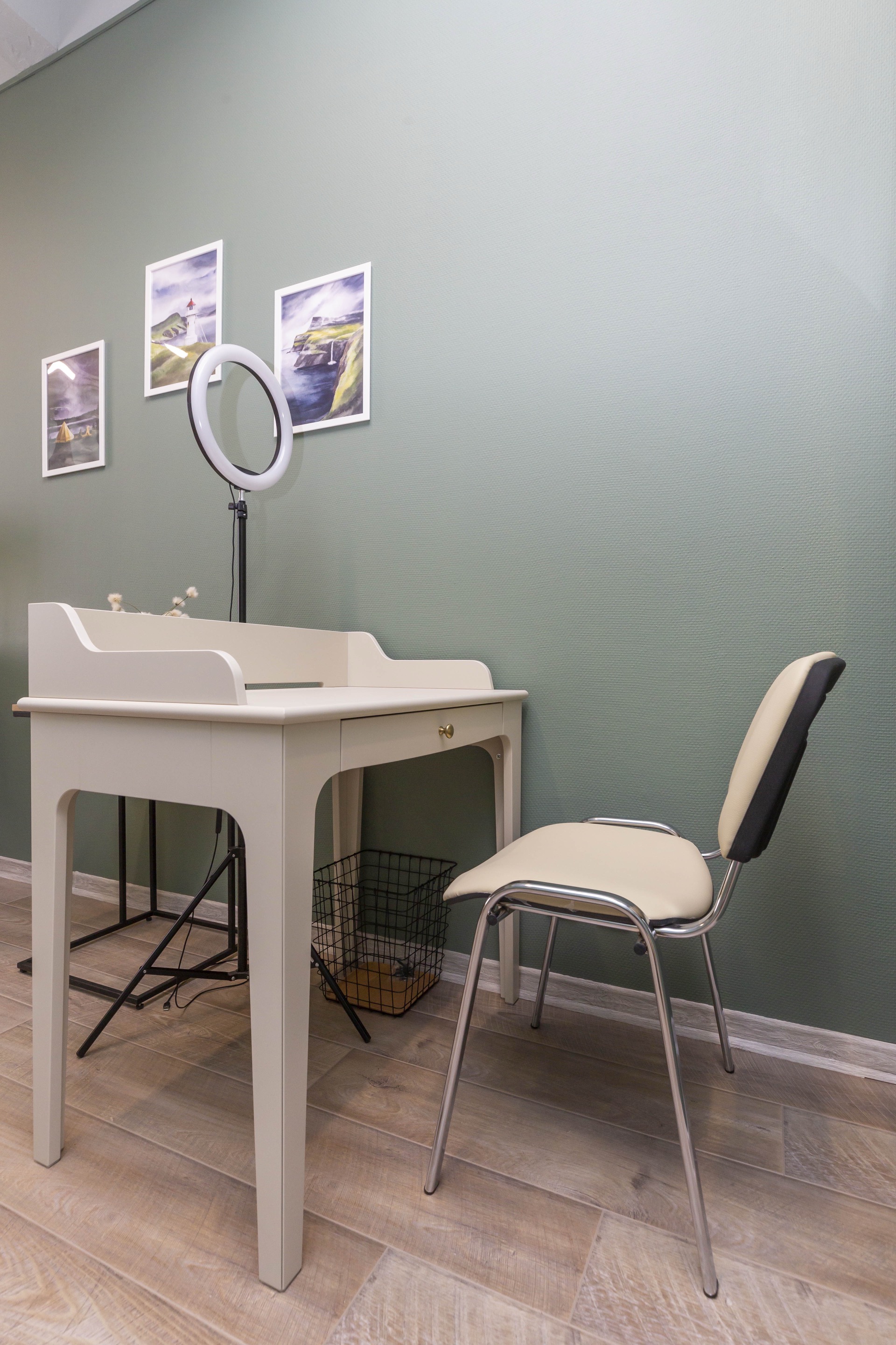 Желтый кабинет №21